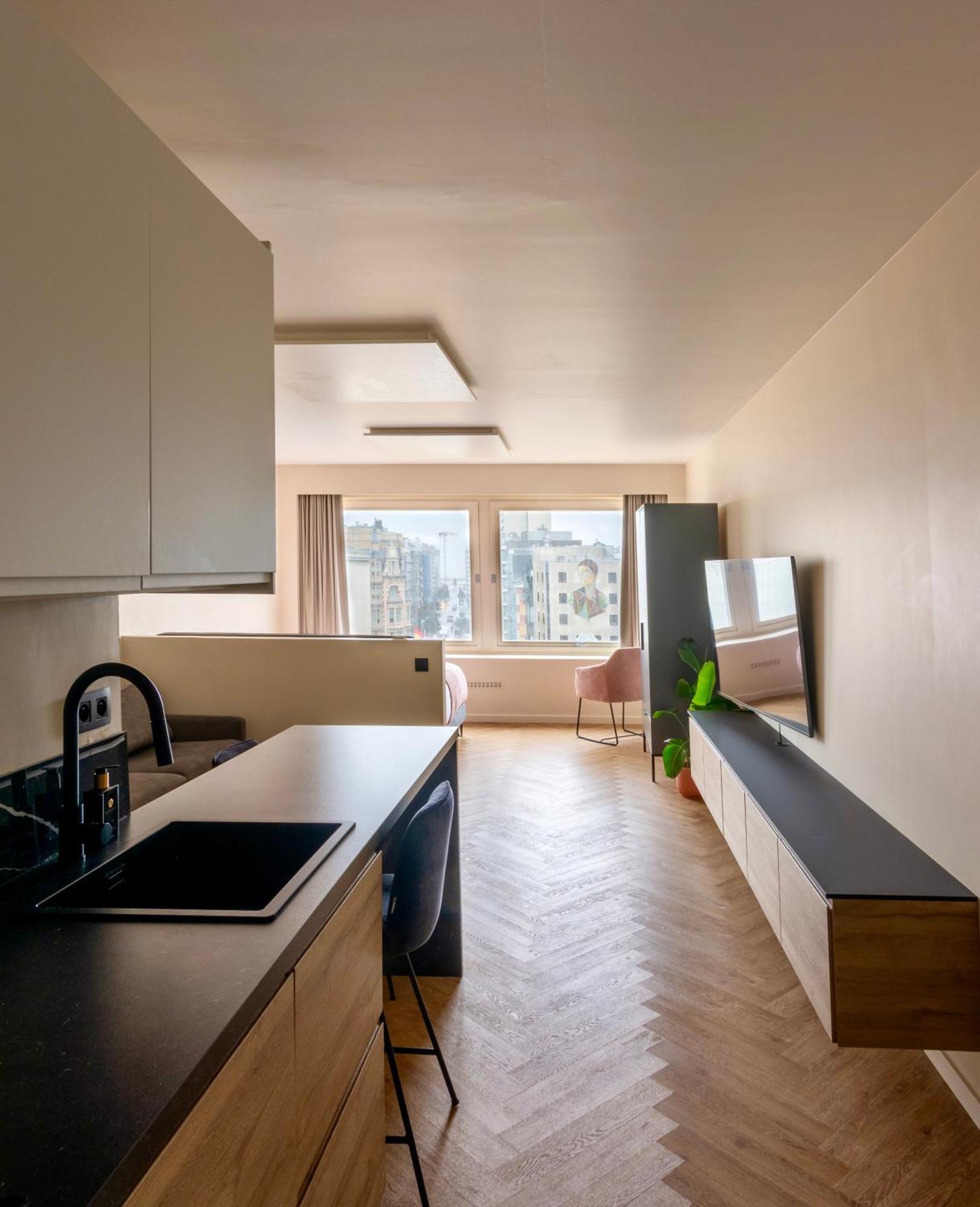 Studio By Aimee - 20M From The Beach & In City Centre! Ostende Exterior foto